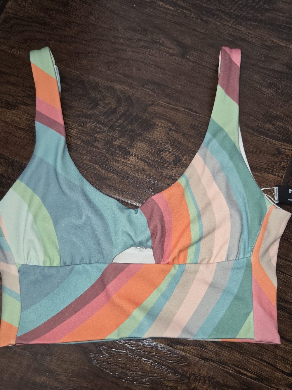 NWOT Hurley Max Retro Wave Swim Top XS